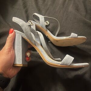 Baby blue Gianni heels